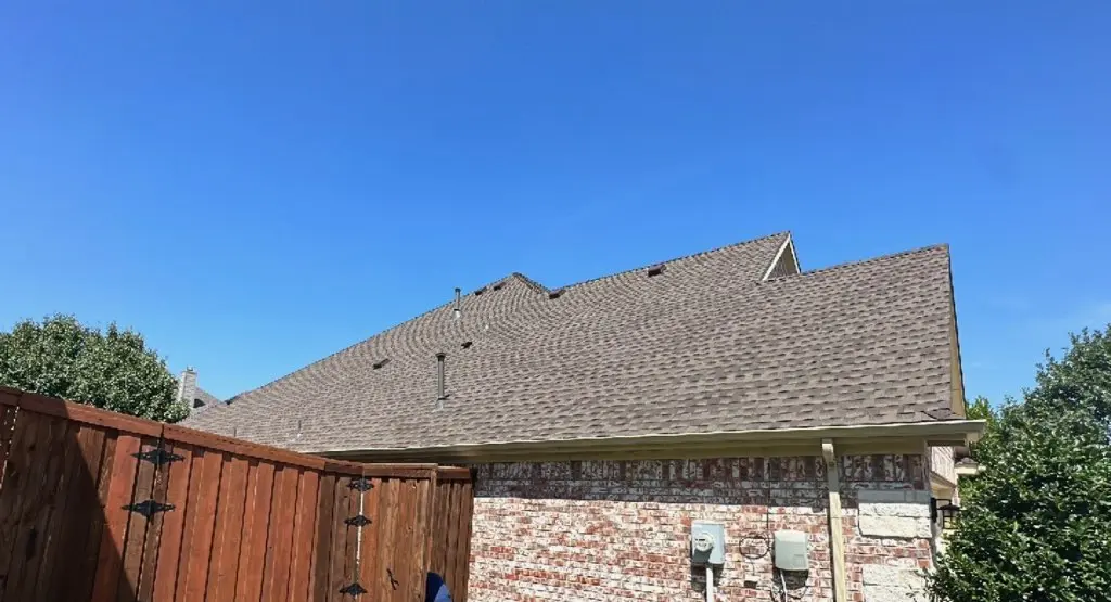 Completed roof replacement project in Venice